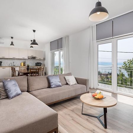 Apartment Div Ловран Экстерьер фото