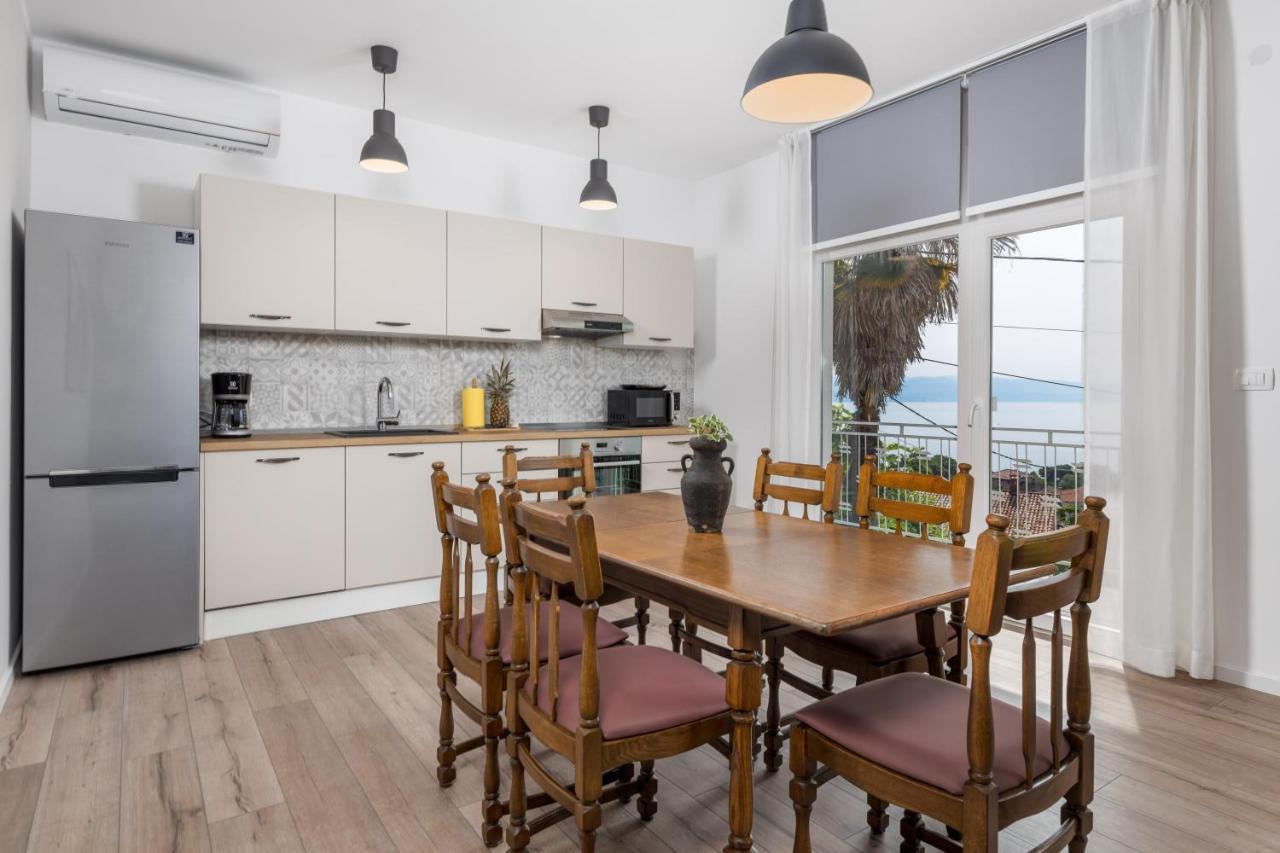 Apartment Div Ловран Экстерьер фото
